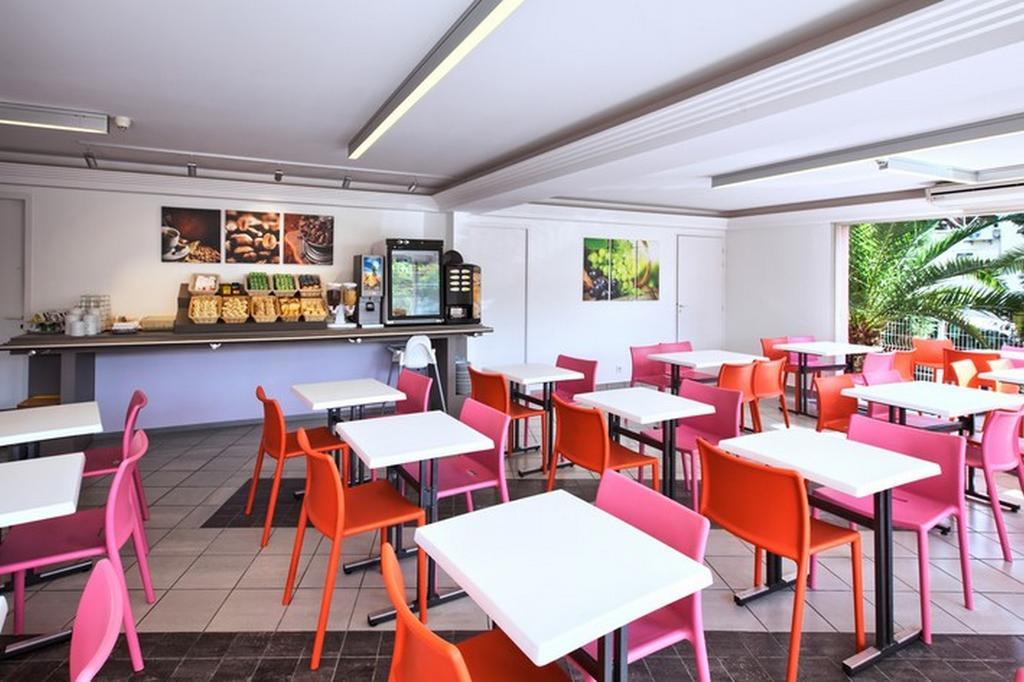 Hotel Formules Club 2 Сенон Экстерьер фото