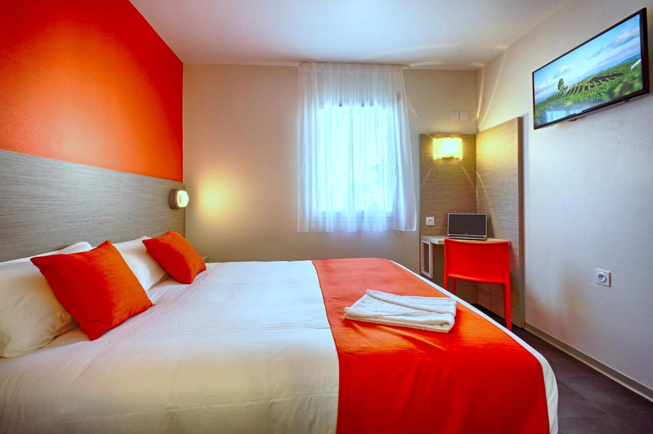 Hotel Formules Club 2 Сенон Экстерьер фото